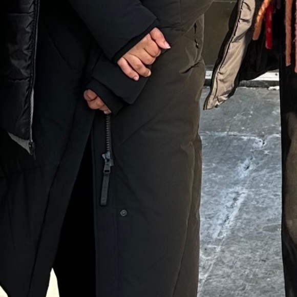 Black Quilted Maxi CK Women Puffer Jacket - Picture 5 of 5